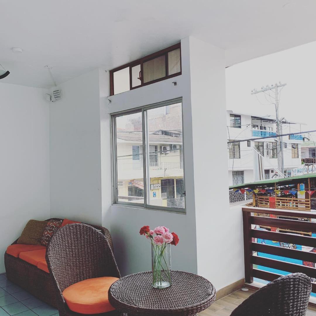 Hostal Costa Del Pacifico Puerto Ayora  Zewnętrze zdjęcie