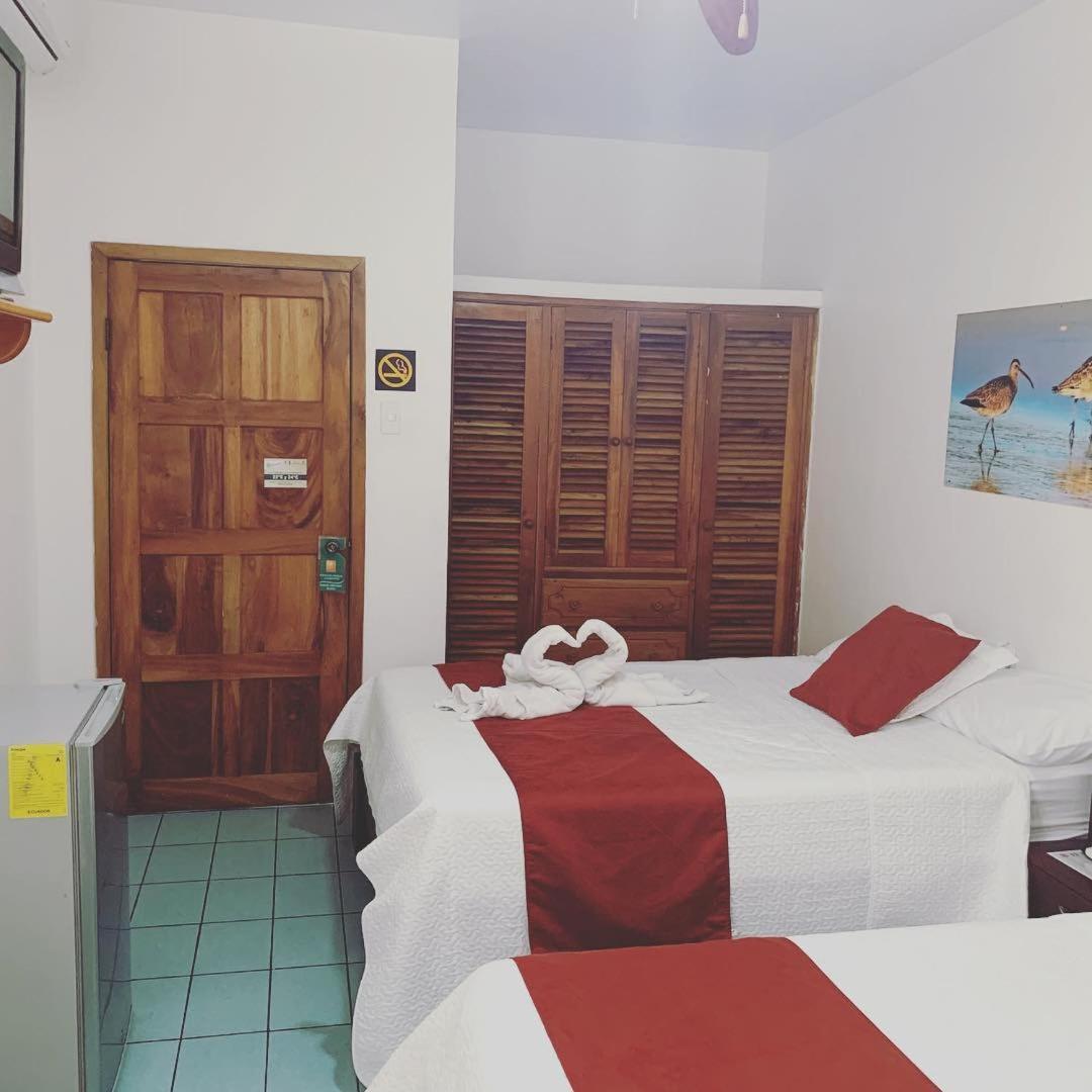 Hostal Costa Del Pacifico Puerto Ayora  Zewnętrze zdjęcie